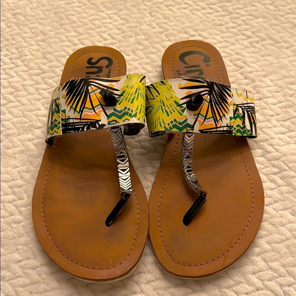 Circus Sam Eldelman Saxon Thong Teo Sandal Tropical Size 8M